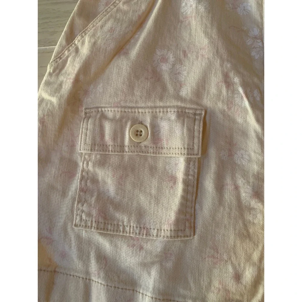 OshKosh Bgosh cute cream